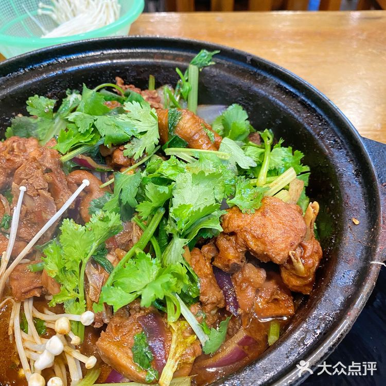 吃完一礼拜又想吃了，啊 神奇的味道 是宝山的一家老店了