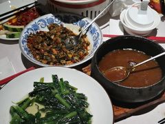 -千百味红餐厅·江西菜(绿地双子塔店)