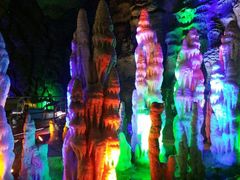 -泰安地下龙宫景区