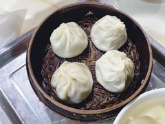 鲜肉小笼-绿杨馄饨临顿路店