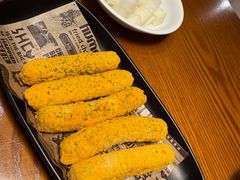 -BHC炸鸡(明洞总店)