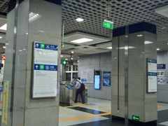 -梨园(地铁站)