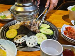 -唯成•韩国炭火烤肉 유성고기