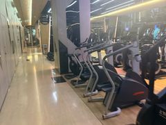 -威克健身游泳(万菱汇店)