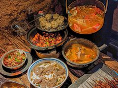 -破瓦寒窑·地摊烤羊排