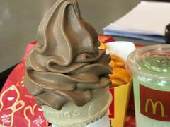 -麦当劳(中山公园龙之梦店)