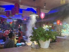 -鱼窝棚柴火铁锅炖(富山屯店)