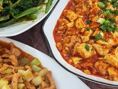 -洪霞餐馆
