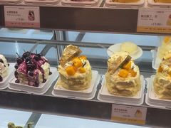 -罗森尼娜(德思勤店)
