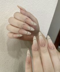 -IDO美甲美睫