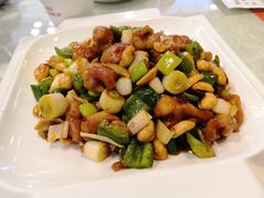 宫保鸡丁-东四民芳餐厅(世茂工三店)