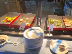 -亚龙湾希尔顿自助餐厅·海鲜·烧烤·沙滩BBQ·现场乐队