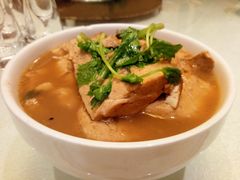 -鸿兴楼酒家嘉山路店