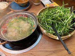 -吃饭皇帝大土家民族菜(正大广场店)
