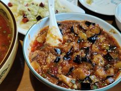 -二荆条·蜀鲜汇城市森林火锅