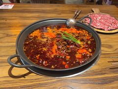 -旧街市鲜货老火锅(大光路店)