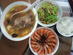-鲸育宝宝月嫂(徐汇店)