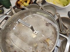 -喃喃椰·糟粕醋·椰子鸡火锅(七堡花园店)