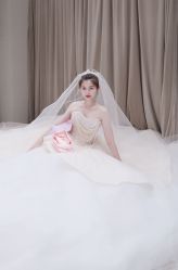 -Renee芮亦婚纱