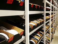 -阿迪达斯(八方汇精品优惠店)