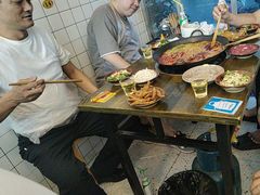-黄潇洒老火锅(九眼桥宏济巷店)