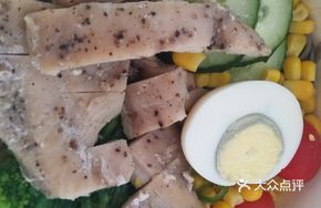 Pan-Seared Chicken Breast Buckwheat Noodle Salad