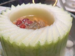 -得意咚瓜·顺德鱼生·冬瓜火锅(深圳首店)