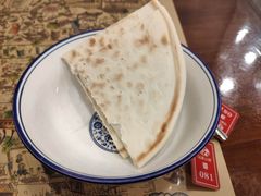 掰馍-老乌家特色小炒泡馍(大皮院店)