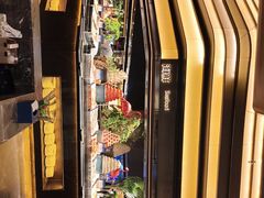 -钱小奴海鲜自助黑金店(杭州滨江龙湖店)