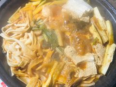 铁锅炖鱼-肥鱼屯活鱼锅(惠工街店)