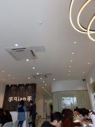 -手牵手美甲
