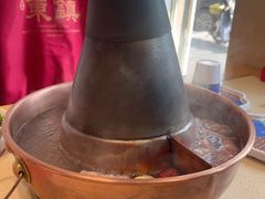 -东镇老火锅(长春路首店)