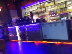 -海雾里小酒馆(解放碑店)