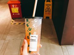 -星巴克(浦东机场T2到达店)
