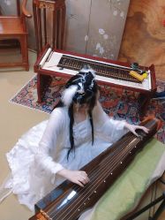 -汉仪华裳汉服馆(打浦桥店)