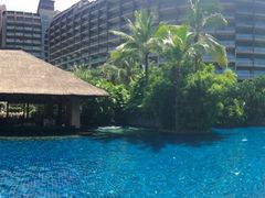 -三亚湾海居铂尔曼度假酒店