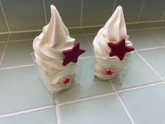 -红星前进面包牛奶公司(五道口购物中心店)