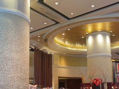 -怡聚轩全日制自助餐厅(大中华喜来登酒店)