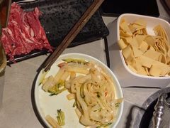 -宴全牛粤来越牛潮汕鲜牛肉火锅(海州万达广场店)