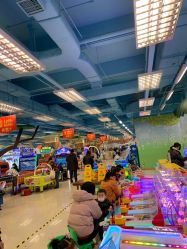 -莫莉幻想儿童乐园(武汉保利广场店)