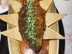-秦唐一号西安菜馆(钟楼店)