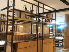 面包甜点陈列柜-虾饺妹·酒家(金碧店)