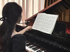 -梅纳·钢琴声乐架子鼓Mena Music(双井店)