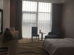 -兴芮温泉度假区