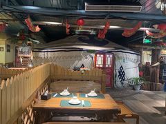 -老阿妈蒙古村·蒙古包·草原文化·歌舞表演(老君堂店)