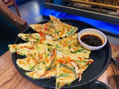 -明洞阿姨·韩式酱蟹烤肉·创意料理(三元桥店)