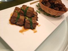 烤麸素鸭-金轩中餐厅 Jin Xuan(浦东丽思卡尔顿酒店)