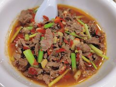 鲜炒黄牛肉-憨伢子·家常菜小食堂·有锅气の炒菜(江汉路店)