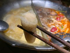 -湊湊火锅·茶憩(杭州湖滨银泰in77店)