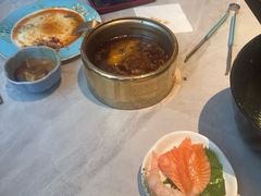 -雍容荟帝王蟹活龙虾展台自助(IFS黑金店)